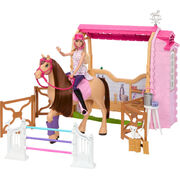 Barbie Mysteries: The Great Horse Chase Ultimate Stable Playset HXJ44