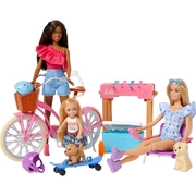 Barbie Backyard Fun Playset with Barbie Dolls & Accessories HRG78