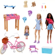 Barbie Backyard Fun Playset with Barbie Dolls & Accessories HRG78