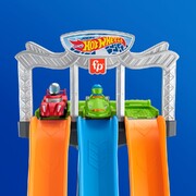 Fisher Price Hot Wheels Little People Racing Loops Tower